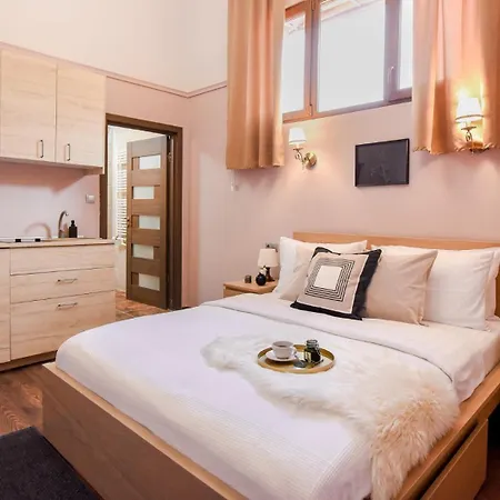 Lägenhet Historic Charm, Modern Comfort - In The Heart Of The Old Town *